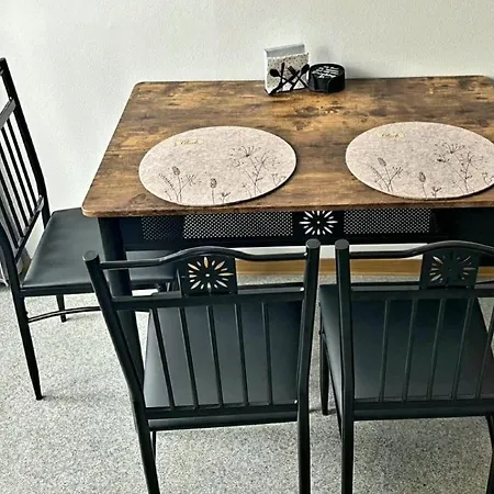 Henneberger Hof Goldstueck Апартаменты Munnerstadt