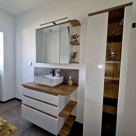 Henneberger Hof Goldstueck Апартаменты *